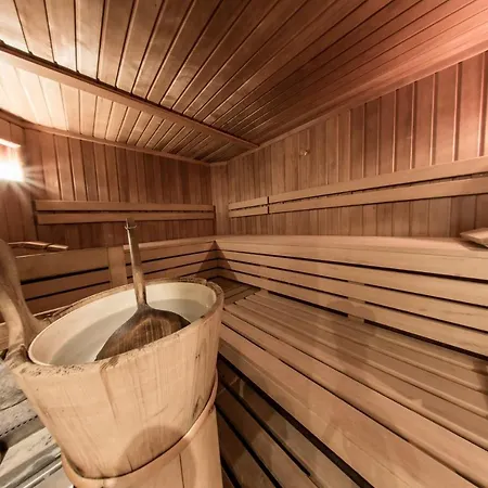 Gruber Hotel 3*